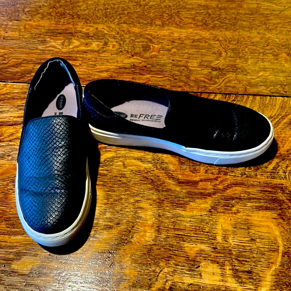 Dr Scholls black Be free slip ons